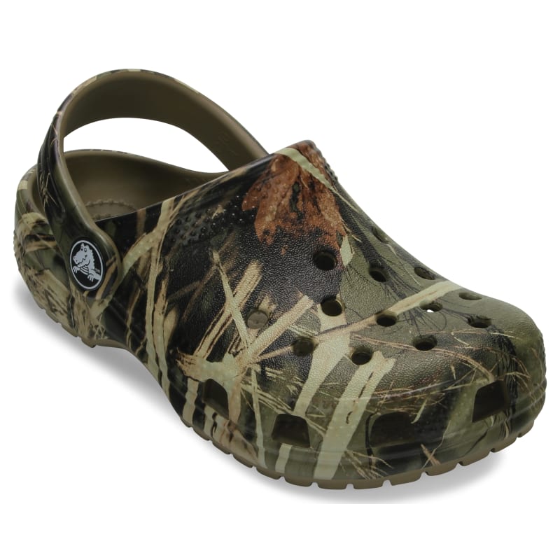 Fleet farm crocs store