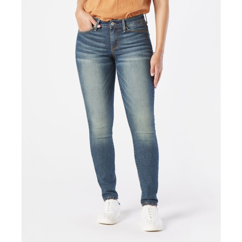 Women s Bae Skinny Jeans by Signature By Levi s at Fleet Farm
