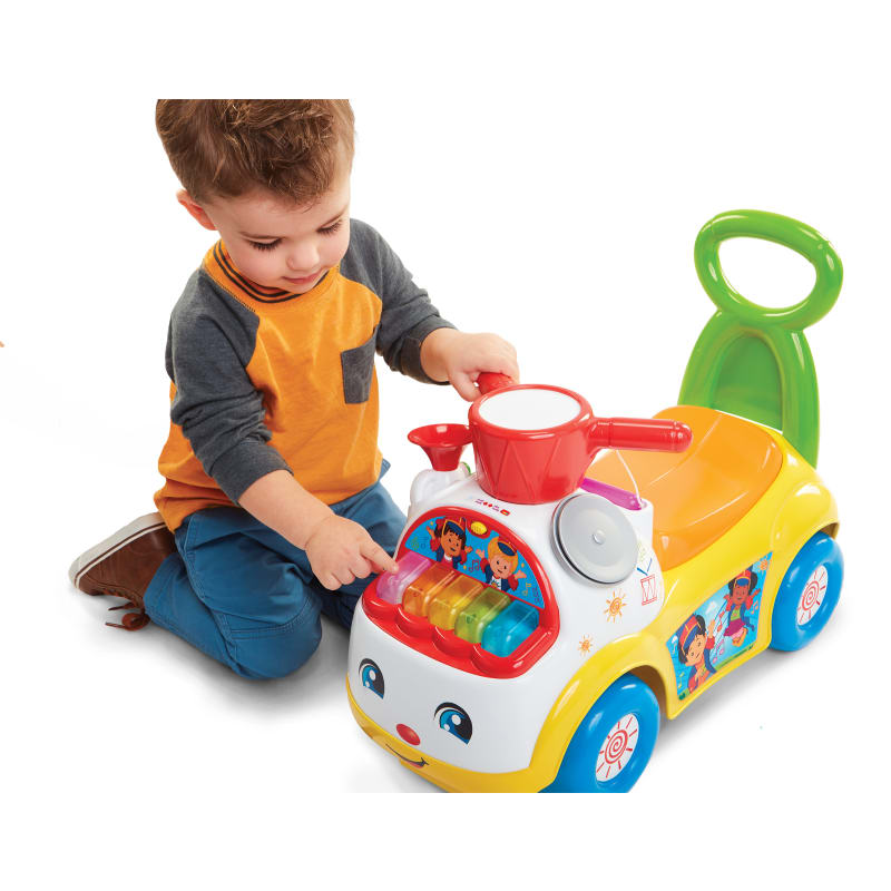 Little people ride on outlet