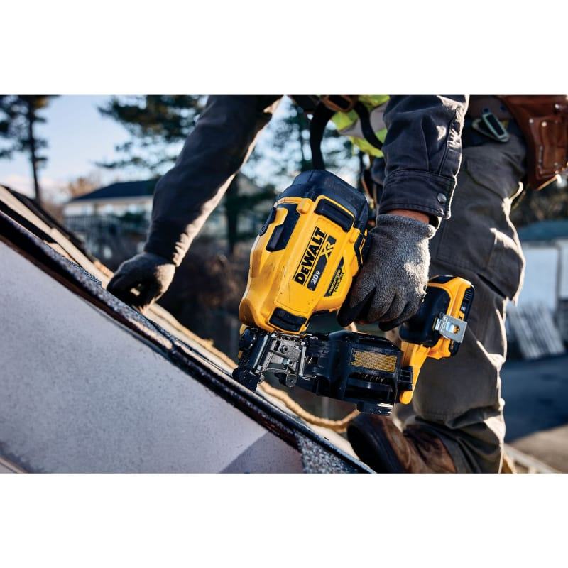 Dewalt 20v roofing nailer review sale
