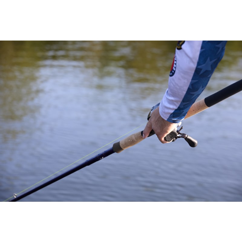 8 ft. 6 in. Heavy Fast Legend Tournament Sling Blade Musky Rod by St. Croix  at Fleet Farm