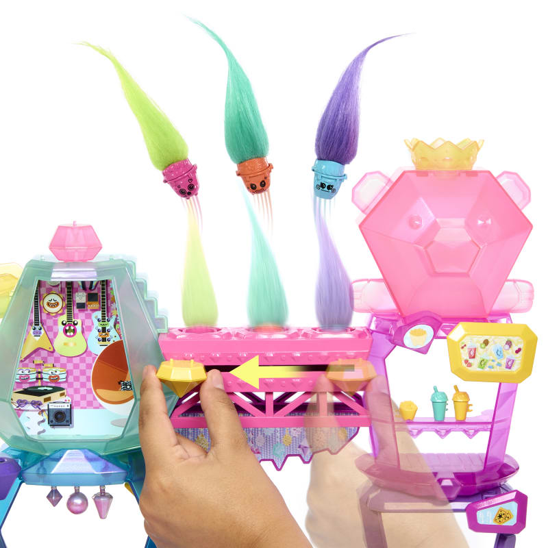  Mattel ​DreamWorks Trolls Band Together Hair Pops Small Doll,  Queen Poppy with Removable Clothes & 3 Surprise Accessories : Toys & Games