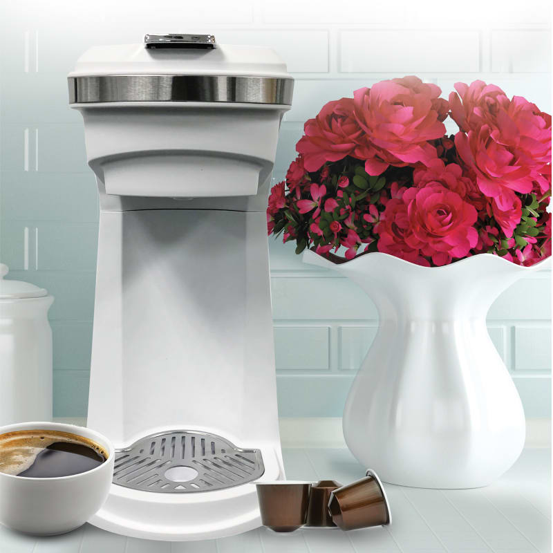 2 In 1 White Single Serve K Cup Ground Coffee Maker by FRIGIDAIRE at Fleet Farm