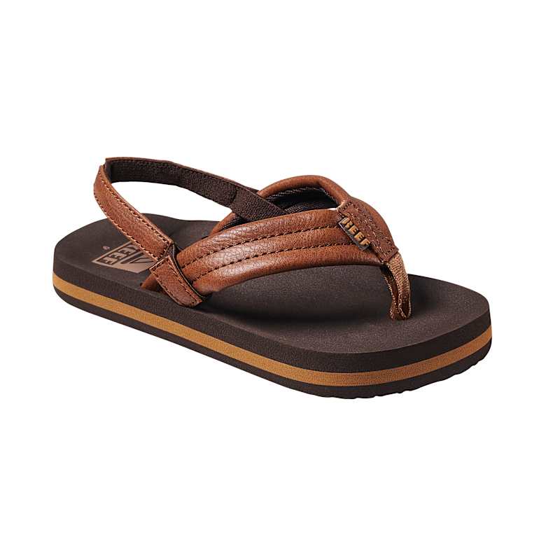 Fleet farm sandals sales