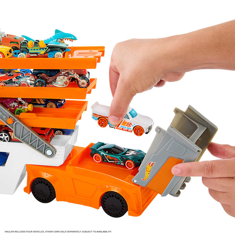 Hot wheels mega hauler vehicle shop