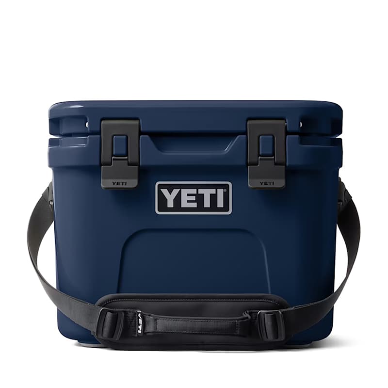 Roadie 15 Navy by YETI at Fleet Farm