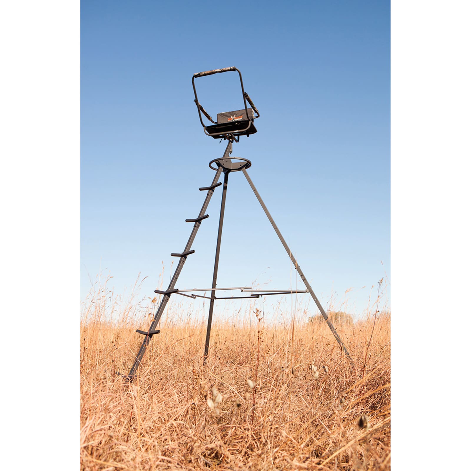 Big Dog Hunting Tripod Blind