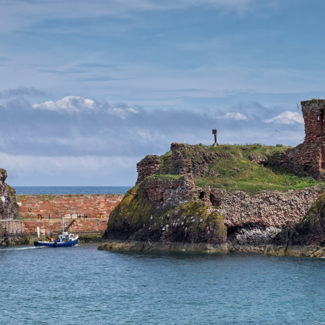 "Dunbar Harbour Entrance" by Jeff Carter - $12.33 "Dunbar Harbour Entrance" stock image