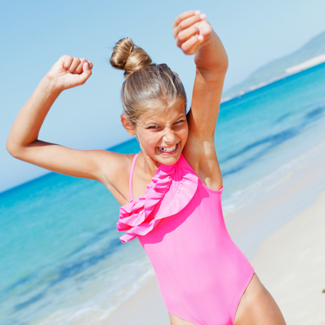 Cute Girl On The Beach License Download Or Print For £868 Photos Picfair 4892