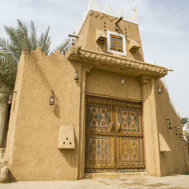 Beautiful coloured door, Unesco world heritage sight Diriyah, Riadh ...