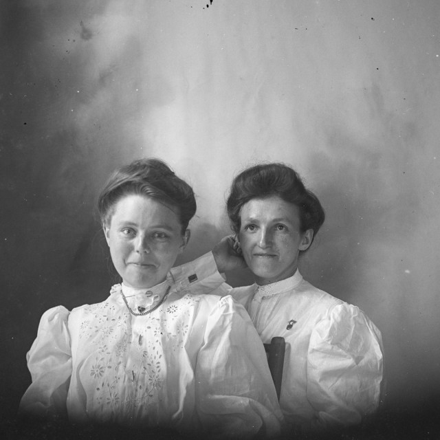 "VINTAGE PORTRAIT OF TWO WOMEN" by JOHN MOUNT - $25.10 "VINTAGE PORTRAIT OF TWO WOMEN" stock image