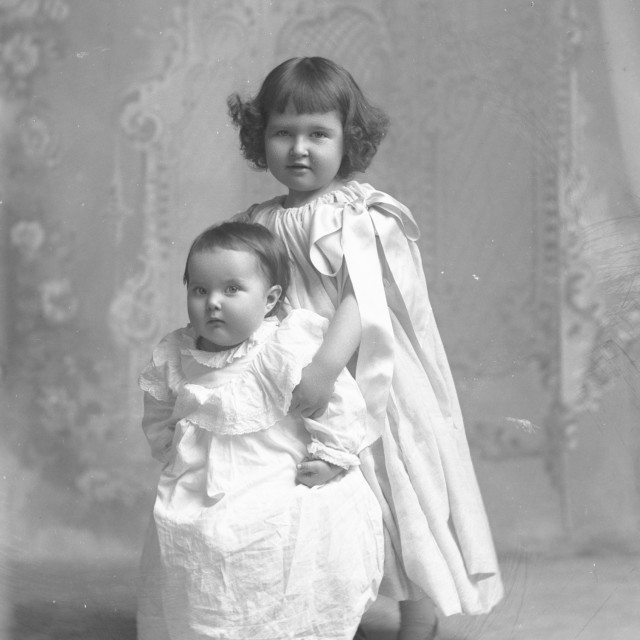 "VINTAGE PORTRAIT OF TWO CHILDREN" by JOHN MOUNT - $25.10 "VINTAGE PORTRAIT OF TWO CHILDREN" stock image