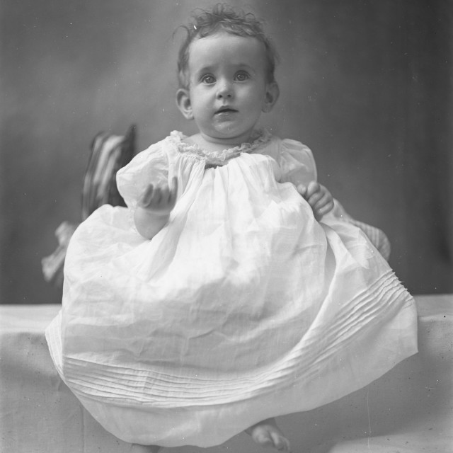 "VINTAGE BABY PORTRAIT" by JOHN MOUNT - $25.10 "VINTAGE BABY PORTRAIT" stock image