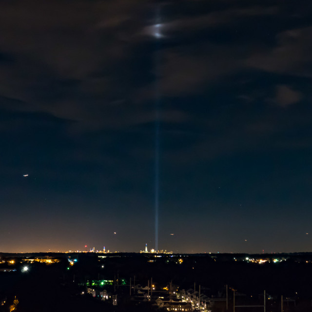 "9/11 TRIBUTE IN LIGHT" by JOHN MOUNT - $25.14 "9/11 TRIBUTE IN LIGHT" stock image