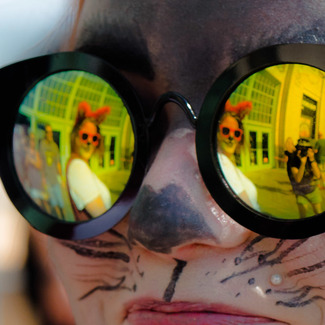 "ZOMBIE WITH SUNGLASSES" by JOHN MOUNT - $25.14 "ZOMBIE WITH SUNGLASSES" stock image