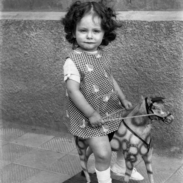 "VINTAGE PORTRAIT OF LITTLE GIRL ON A PONY" by JOHN MOUNT - $25.10 "VINTAGE PORTRAIT OF LITTLE GIRL ON A PONY" stock image