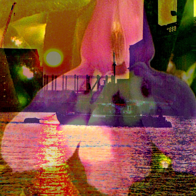 "Thames Gold" by Rudolf Reinbacher - £18.00 "Thames Gold" stock image