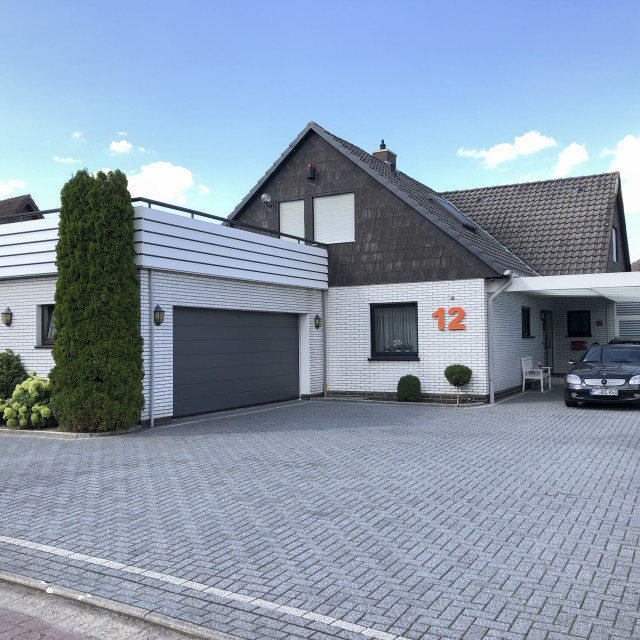 "sealed ground of a detached single Family House" stock image