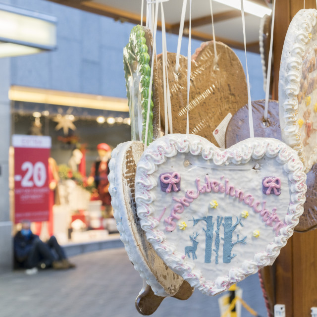 "the only opened stall selling gingerbread Christmas Hearts" stock image