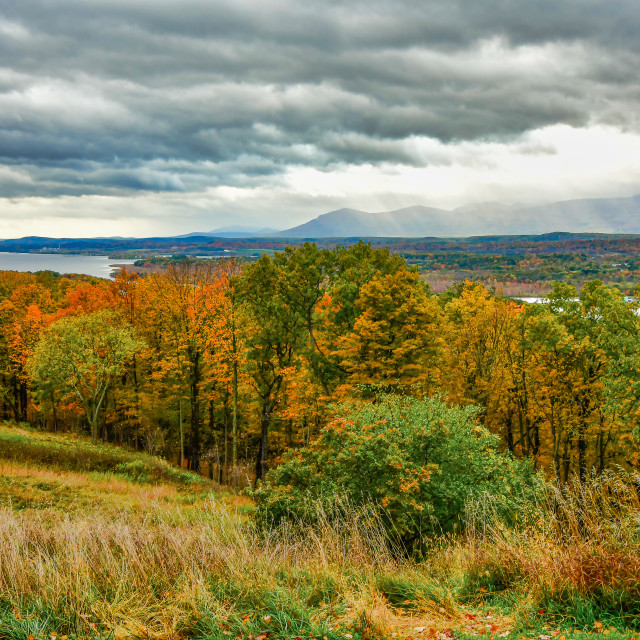 "Hudson River & Catskill Mountains ins tormy weather, view from O" stock image