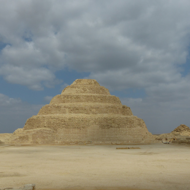 "Pyramide de Djoser/Step Pyramid" stock image