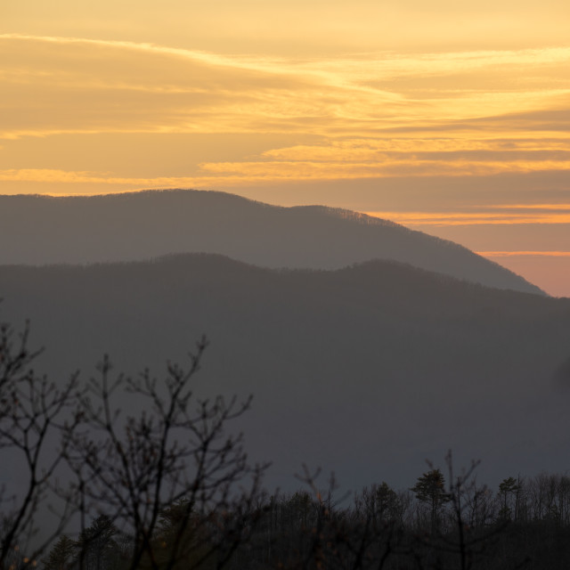 "dramatic sunset over the great smoky mountain national park from" by Justin Mueller - £10.00 "dramatic sunset over the great smoky mountain national park from" stock image