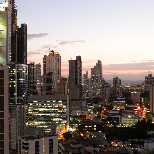 "Excelente atardecer en Panamá" by Panamarketphoto - $37.39 "Excelente atardecer en Panamá" stock image