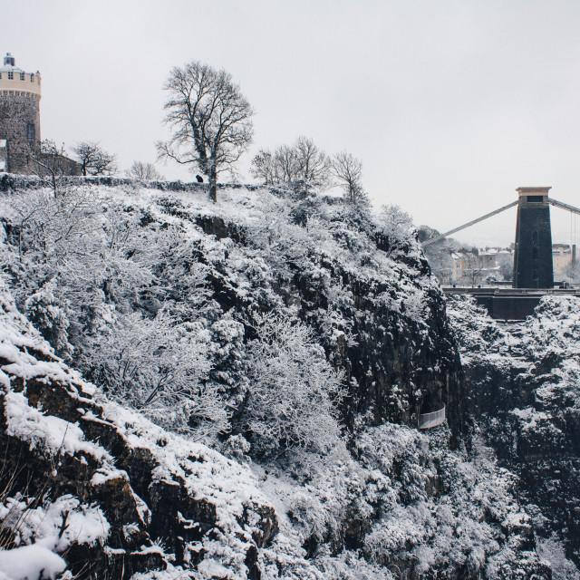 "Clifton Suspension Bridge in Snow" by Pete Griffiths - £10.00 "Clifton Suspension Bridge in Snow" stock image