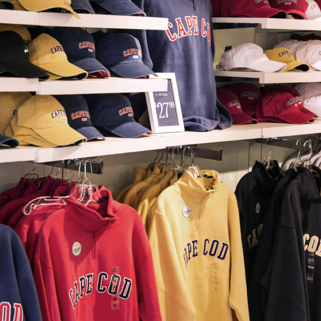 "Souvinier sweatshirts and hats for sale in Cape Cod store" stock image