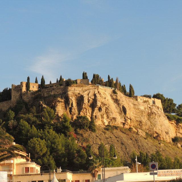 "Cassis the cliff" by Amit Mendelsohn - £50.00 "Cassis the cliff" stock image