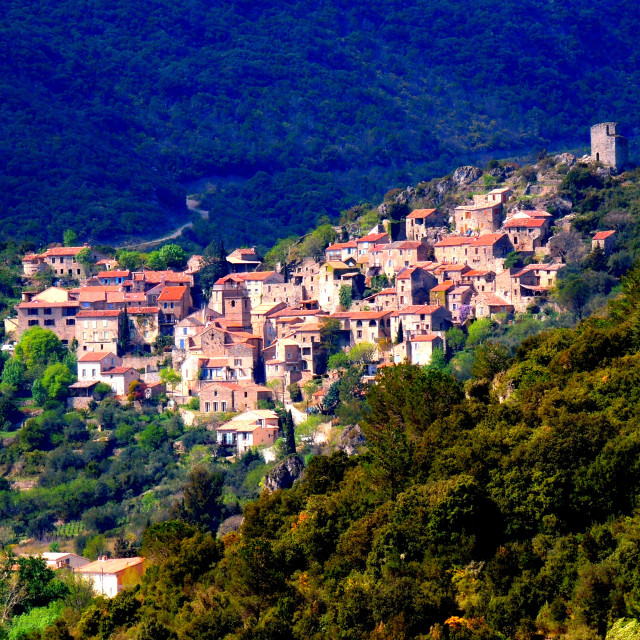 "A village in Héraut" stock image