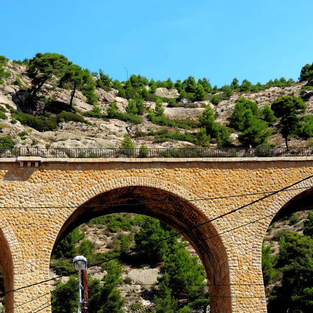 "ensues la redonne" stock image