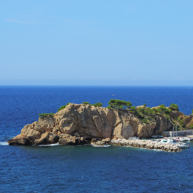 "ensues la redonne - blue coast" stock image