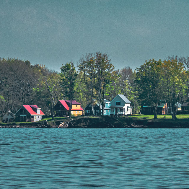 "Lake Ontario Homes US Coastline" stock image