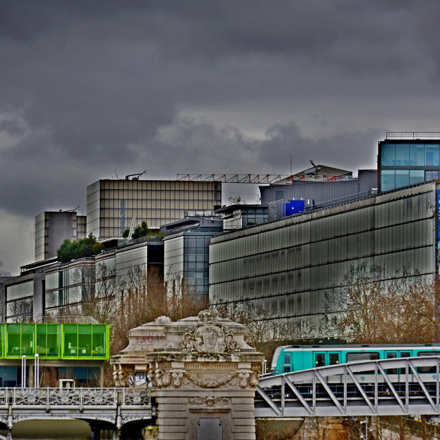 "Paris river side" by Amit Mendelsohn - £50.00 "Paris river side" stock image