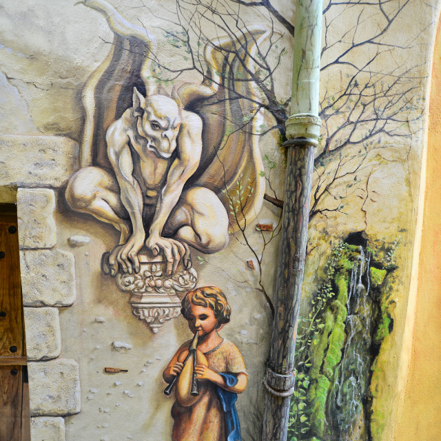 "Laon - Mural alley" by Amit Mendelsohn - £50.00 "Laon - Mural alley" stock image