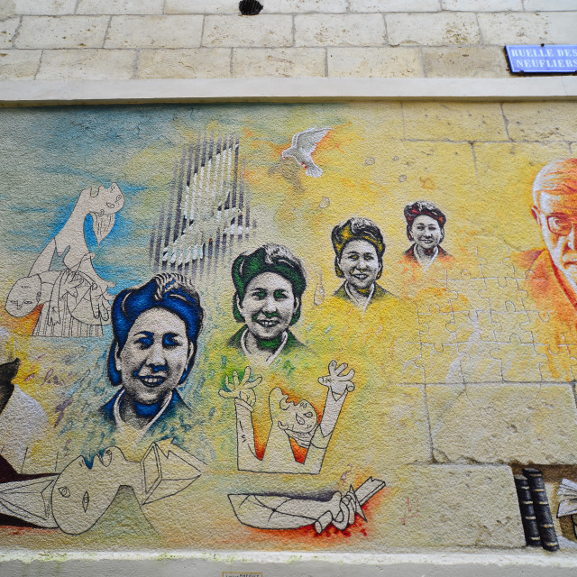 "Laon - Mural alley" by Amit Mendelsohn - £50.00 "Laon - Mural alley" stock image