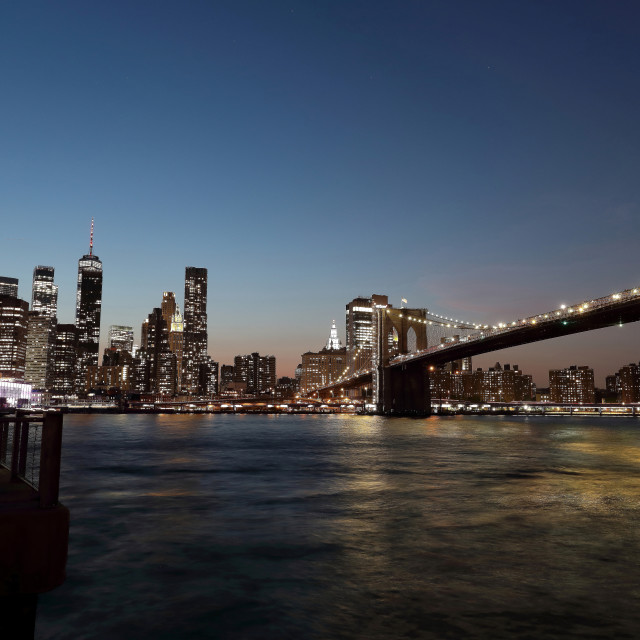 "ciudad de new york" by Panamarketphoto - $49.86 "ciudad de new york" stock image