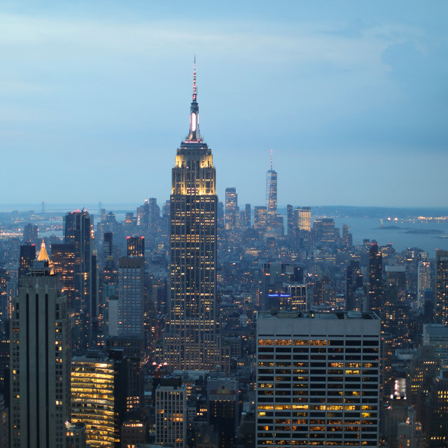 "ciudad de new york" by Panamarketphoto - $49.86 "ciudad de new york" stock image