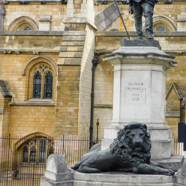 "Oliver Cromwell statue" stock image