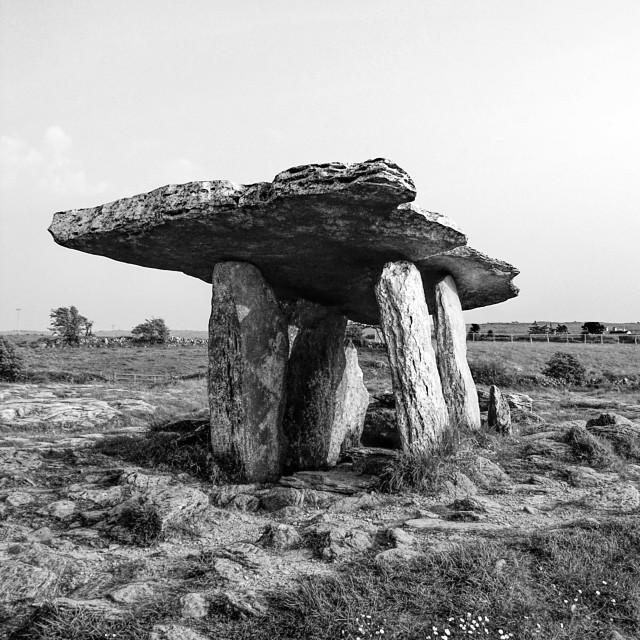 "Poulnabrone Tomb" stock image