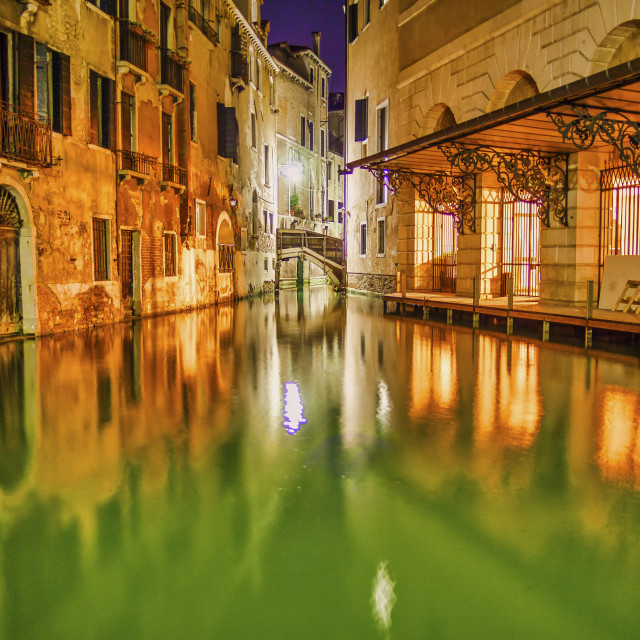 "ILLUMINATED CANAL CORNER" stock image