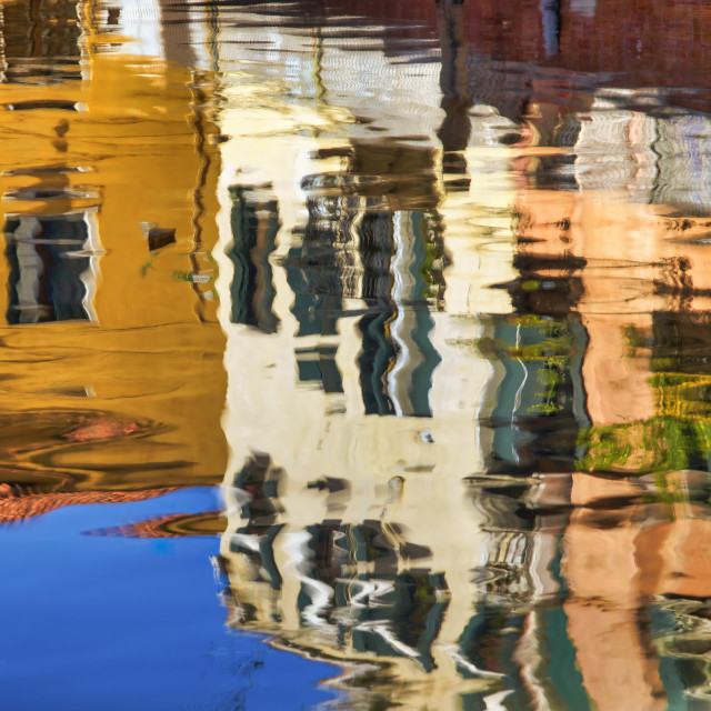 "VIBRANT ABSTRACT WATER REFLECTIONS 79" stock image