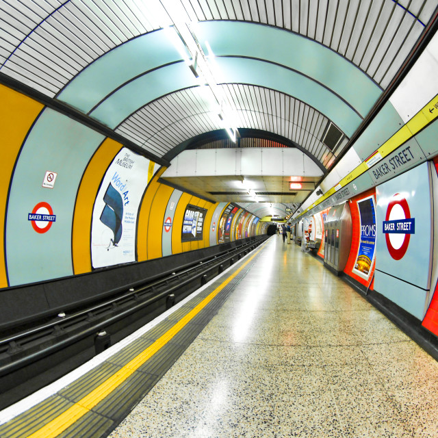 "BAKER STREET PLATFORM" stock image