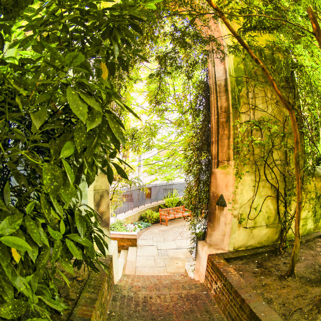 "STEP INTO ST DUNSTAN IN THE EAST" stock image