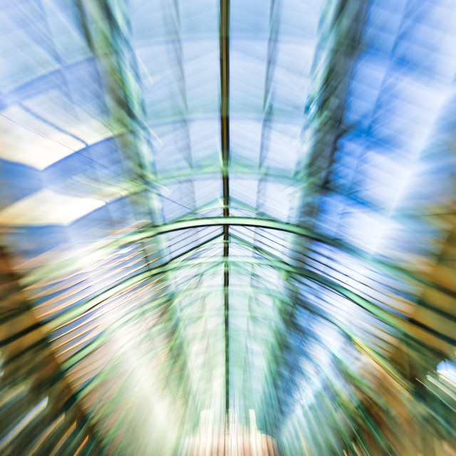 "COVENT GARDEN ZOOM" stock image