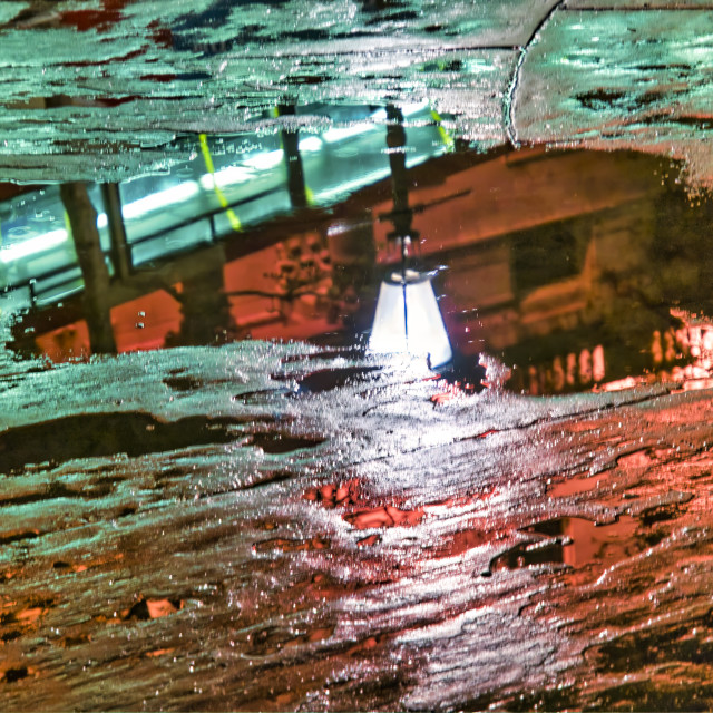 "STREET LIGHT REFLECTION" stock image