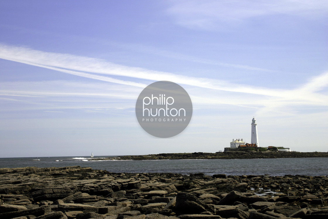 "St Marys Lighthouse, Northumberland" by Philip Hunton - £10.00 "St Marys Lighthouse, Northumberland" stock image