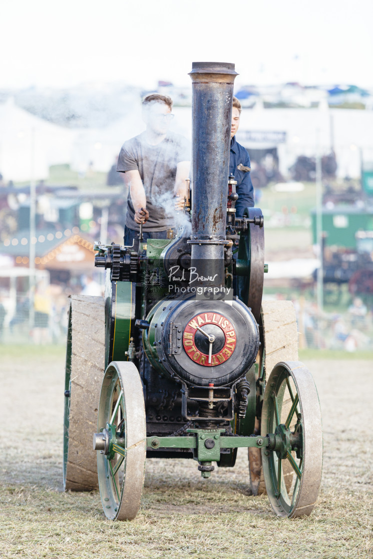 "Wallis & Steevens Tractor 2694 Goliath" stock image