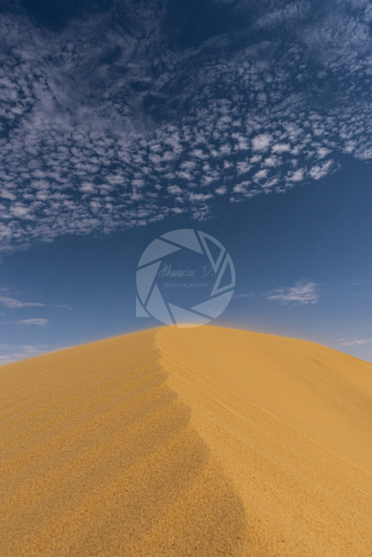 "White desert in egypt. Off road journey through the wanders of the white..." stock image